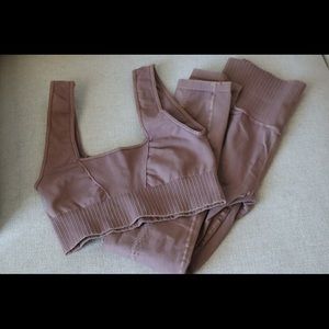 Free People Movement Good Karma Set in Elderberry Tea